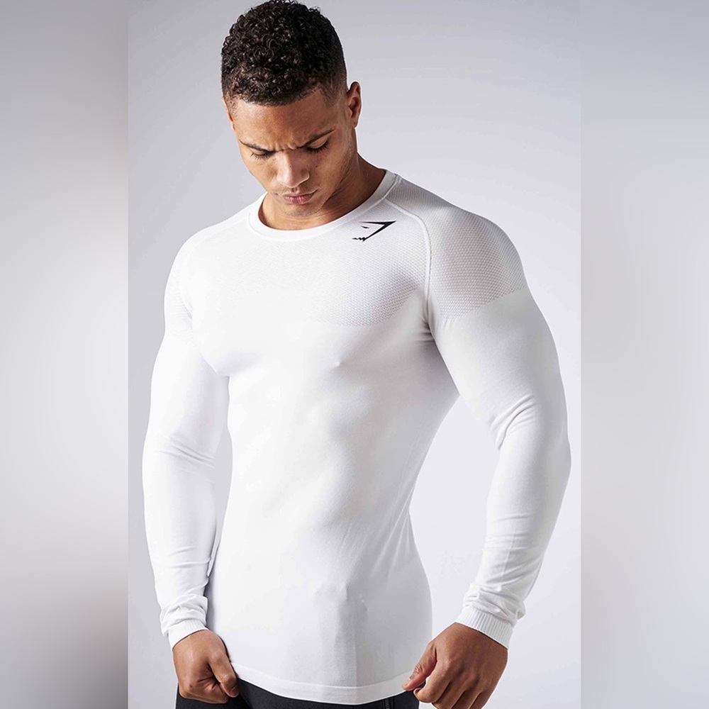 (IN SEARCH) white phantom long sleeve